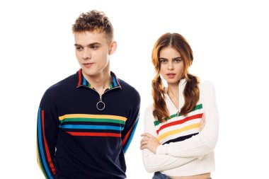 Genç çift lgbt Bayrak transseksüel topluluk ışığı arka planı