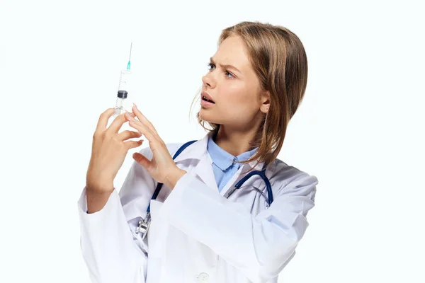 Medico donna medicina ospedale trattamento stetoscopio professionale — Foto Stock