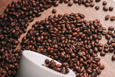 Doğal kahve gurmesi latte resimleri kafein kalıpları