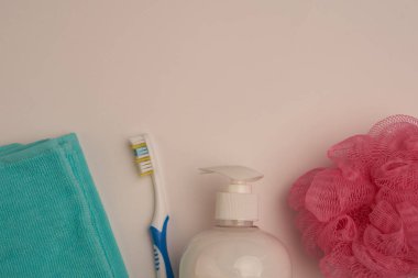 Banyo eşyaları hijyen bakım diş fırçası lambası arka planı