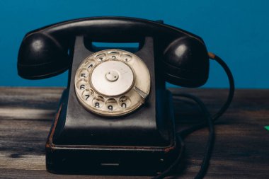 Retro telefon nostalji iletişim antika yakın çekim teknolojisi