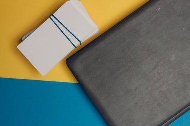 Siyah Notepad kartvizitleri Kahve ve Uzay Ofisi