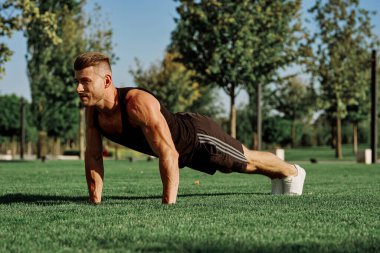 Spor adamı antrenman partisi yaşam tarzına uygun.