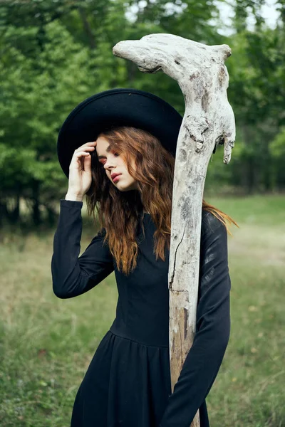 Cadılar Bayramı Cadılar Bayramı Cadısı kostümlü kadın Gotik — Stok fotoğraf
