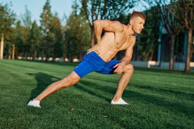 Spor adamı spor salonu spor motivasyonu yaşam tarzı