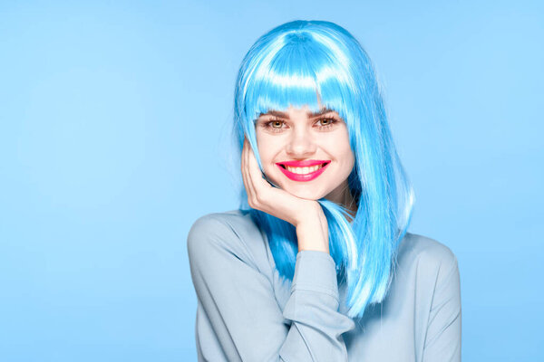 woman in port wig bright makeup red lips posing