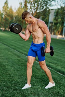 Spor adamı atletizm egzersizi motivasyon fitness