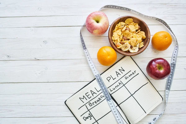 Desayuno cereal fruta alimentación plan fitness salud dieta — Foto de Stock