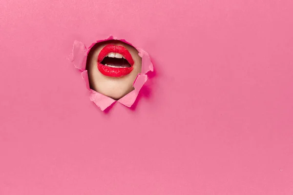 Labios de mujer rosa cartel glamour estilo de vida moda —  Fotos de Stock