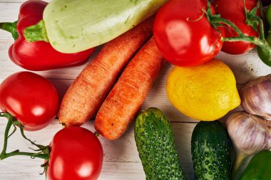 Sebze vitaminler organik gıda mutfak ürünleri ahşap arka plan