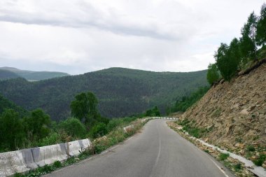 Dağlar doğa bulutları manzara taze hava seyahati