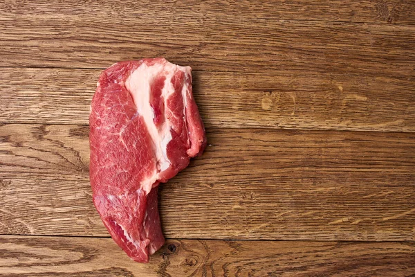 Carne producto fresco ingredientes cocina cocina mesa de madera —  Fotos de Stock