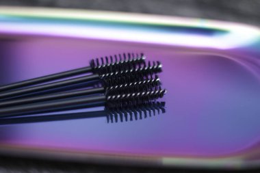 Güzellik salonunda kirpik fırçası. Yüksek kalite fotoğraf