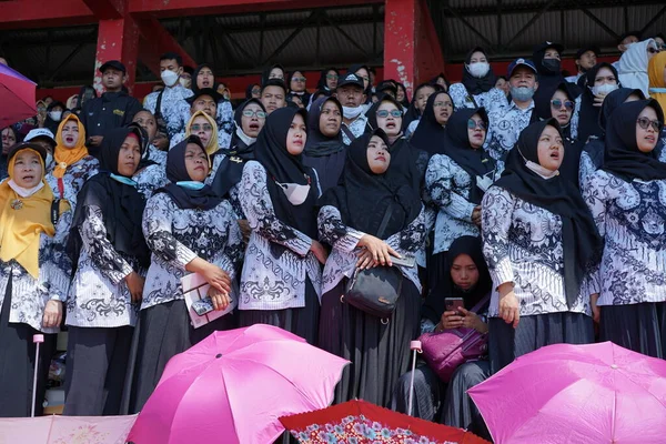 Des Fonctionnaires Indonésiens Rassemblent Stade — Photo