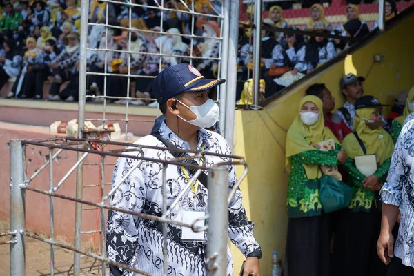 Громадські Службовці Індонезії Збираються Стадіоні — стокове фото