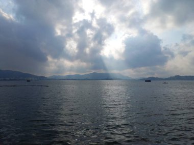 Anasagar Gölü Ajmer, Rajasthan, Hindistan 'da yer almaktadır. 