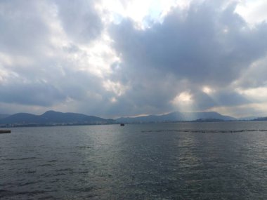 Anasagar Gölü Ajmer, Rajasthan, Hindistan 'da yer almaktadır. 