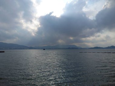 Anasagar Gölü Ajmer, Rajasthan, Hindistan 'da yer almaktadır. 