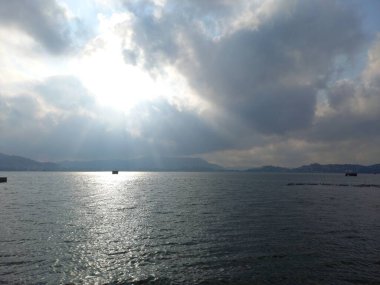 Anasagar Gölü Ajmer, Rajasthan, Hindistan 'da yer almaktadır. 