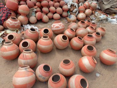 Kil çömlek, mitti ke bartan 