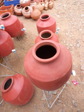 Kil çömlek, matka, kil işçiliği, ghada, jaipur, rajasthan