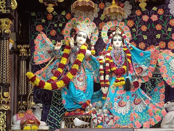 Beautiful Dresses Lord Krishna Radha Rani Beautiful Makeup Both Mesmerizing — Zdjęcie stockowe