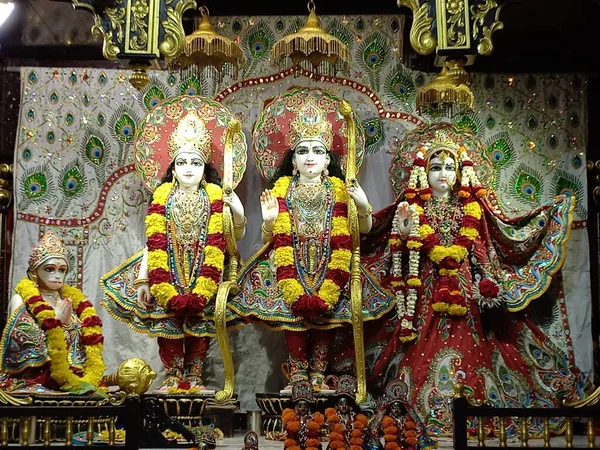 Beautiful Sculptures Radha Govindji Sita Ram Laxman Hanumanji — Stok fotoğraf