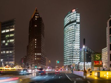 16 Kasım 2021. Berlin, Almanya. Güzel gece hayatı Berlin.