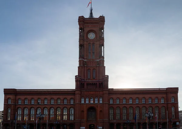 Rotes Rathaus Berlin City Hall ในเบอร เยอรมน — ภาพถ่ายสต็อก