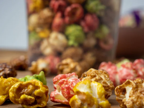 Kolorowy Popcorn Bliska Kolorowy Popcorn — Zdjęcie stockowe