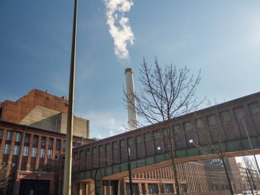 Sanayi bölgesi. Termal enerji santrali. Kapat.