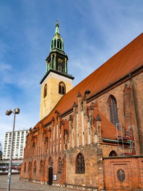 Alexanderplatz 'daki kilise. Marienkirche, St. Alexanderplatz, Berlin