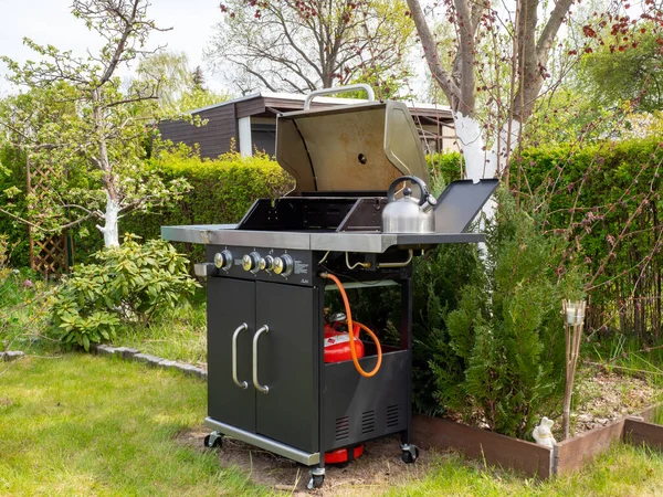 Stainless Steel Gas Grill Bbq Barbecue — Stock Photo, Image