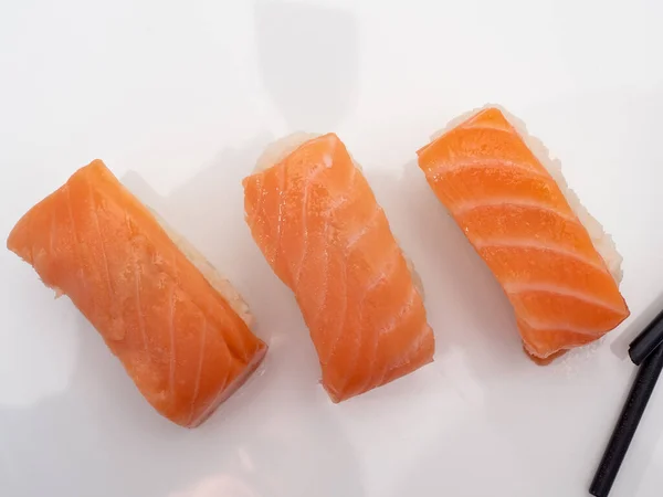 Sushi Vit Bakgrund Asiatiskt Kök — Stockfoto