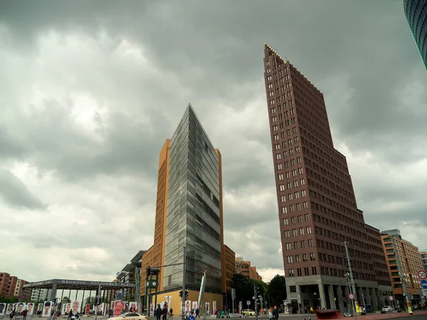 Berlin Deutschland Mai 2022 Architektonische Stadtgebäude Hochmoderne Architektonische Hochhäuser Potsdamer — Stockfoto