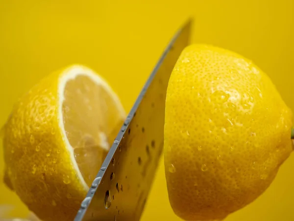 Cut Lemon Knife Air Cut Lemon Knife — 스톡 사진