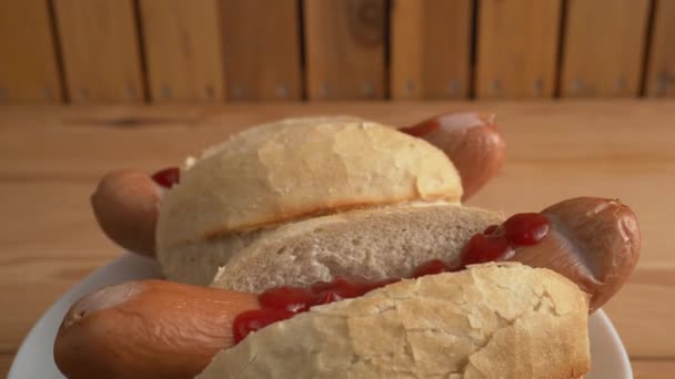 Boiled Sausage Bun Wooden Background Bockwurst Bun — Stok Video