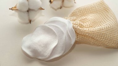  Yeniden kullanılabilir pamuk makyaj çıkarıcı diskler, doğayla ilgilenmek.