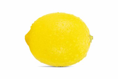 Yapraklı limon ve su damlaları kırpma yolu ile beyaz arkaplanda izole