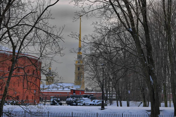 Вид Петропавловского собора — стоковое фото