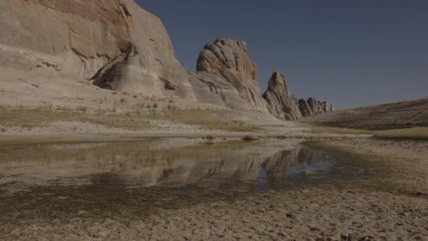 Grunt Vatten Sjöbotten Torka Glen Canyon National Recreation Area Utah — Stockvideo