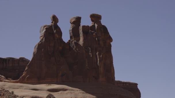 Três Gossips Rock Formation Arches National Park Moab Utah Estados — Vídeo de Stock