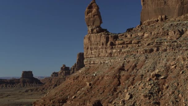 Luftaufnahme Von Felsformationen Tal Mexican Hat Utah Vereinigte Staaten — Stockvideo
