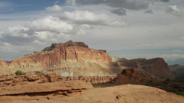 Panning Shot Scenic View Desert Landscape Capitol Reef National Park — Wideo stockowe
