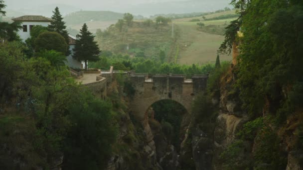 Vista Panorâmica Ponte Perto Paisagem Rolante Ronda Málaga Espanha — Vídeo de Stock