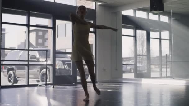 Low Angle View Woman Practicing Contemporary Dancing Dance Studio Lehi — Wideo stockowe