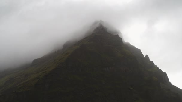 Birds Flying Clouds Mountain Peak Hvolsvelli Iceland — Stock Video