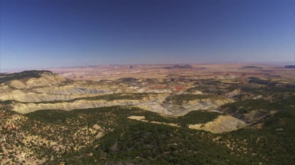 Panoramica Aerea Del Paesaggio Desertico Remoto Capitol Reef Utah Stati — Video Stock
