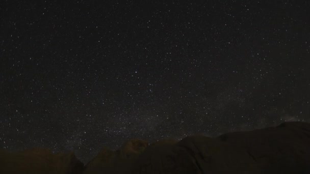 Samanyolu Takımyıldızının Geceleyin Süratle Kaybolması Glen Kanyonu Ulusal Rekreasyon Alanı — Stok video