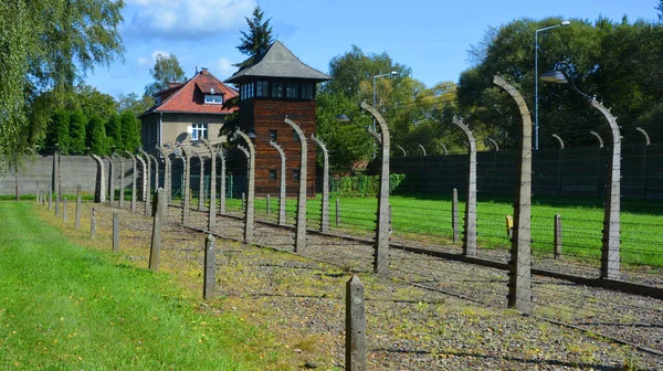 Auschwitz Birkenau Polónia Arames Farpados Elétricos Campo Concentração Extermínio Nazista — Fotografia de Stock